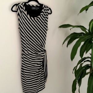 Very flattering dress!